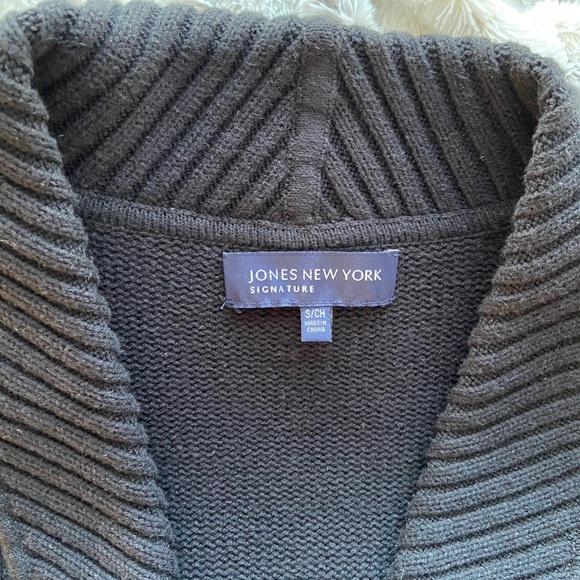 Jones New York Front Clasp Cardigan - Picture 2 of 5